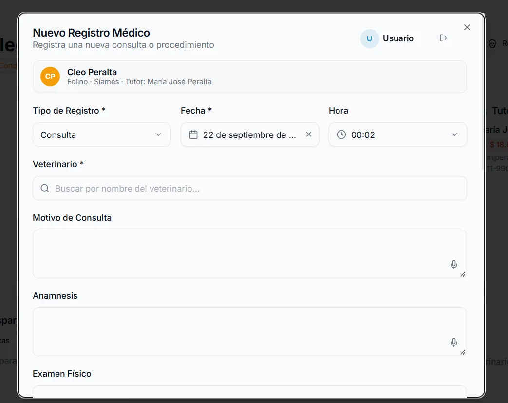Formulario de nuevo registro médico de NexoVet con tipo de registro, fecha, veterinario, motivo y anamnesis